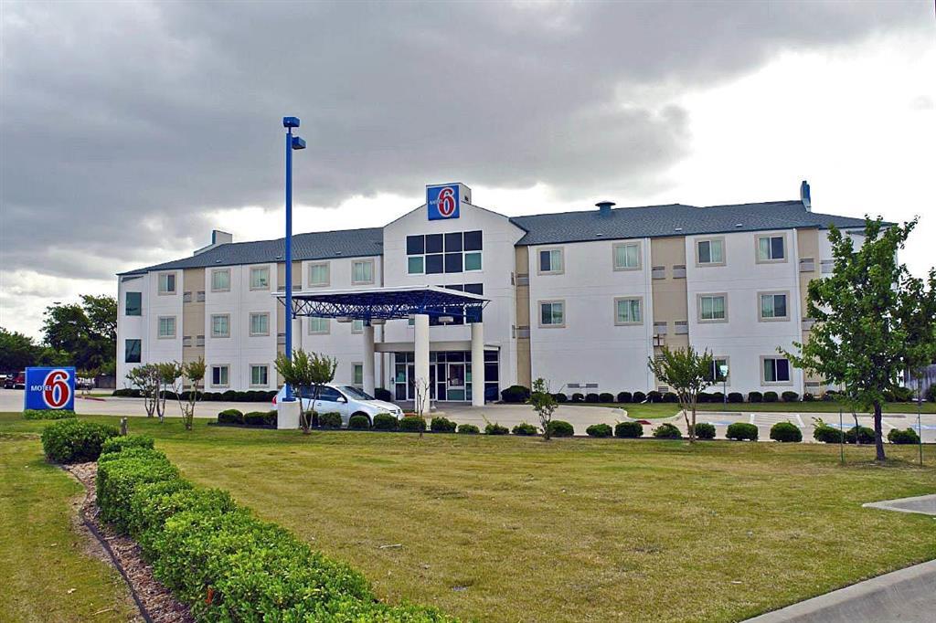 Motel 6-Benbrook, Tx - Fort Worth מראה חיצוני תמונה